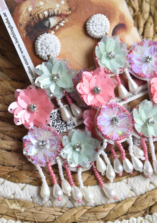 Petal Me Softly - Handmade Beaded Earring