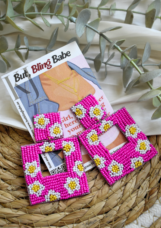 Daisy Pop Squares (Pink) - Handmade Beaded Earrings
